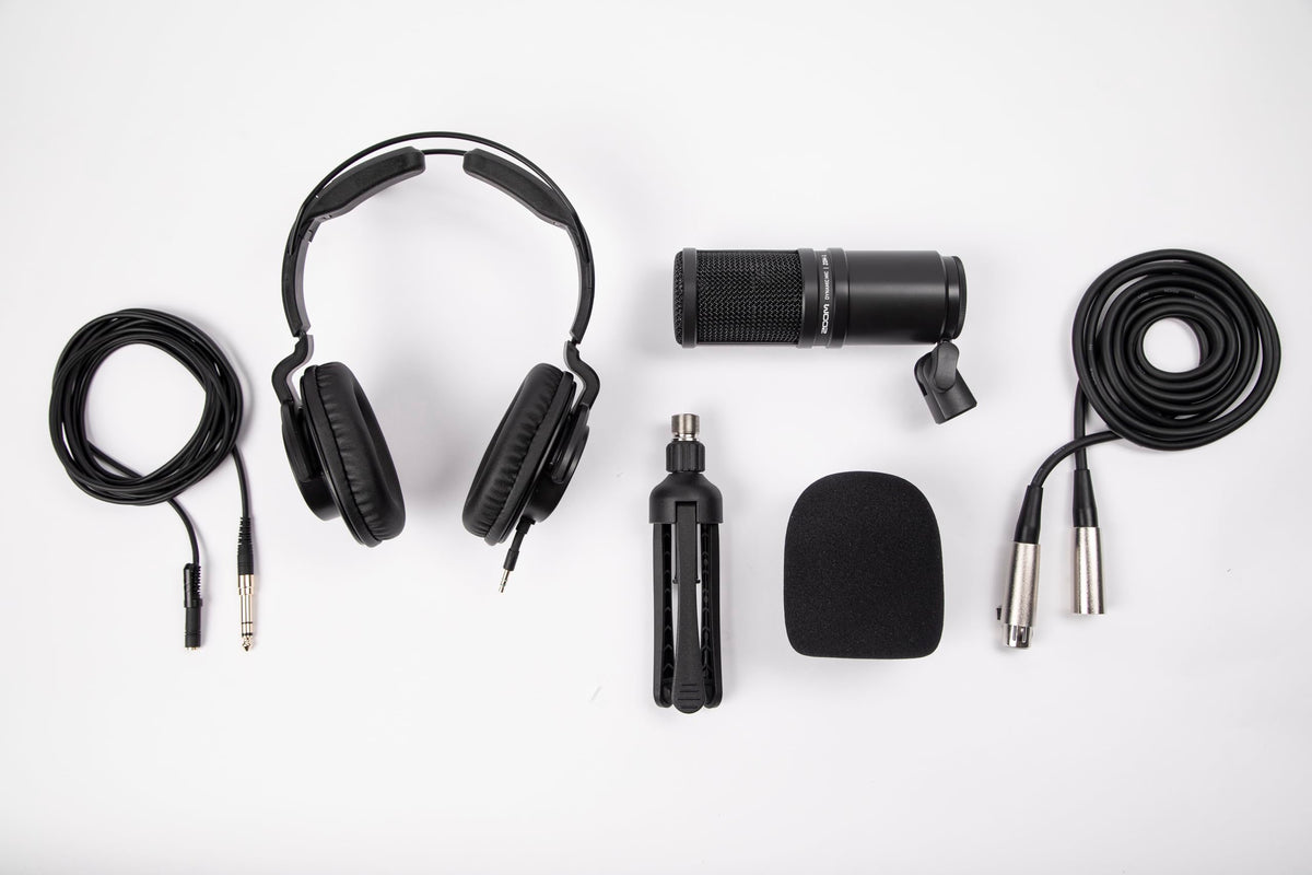 Dynamic Mic & Headphones Pack P21268