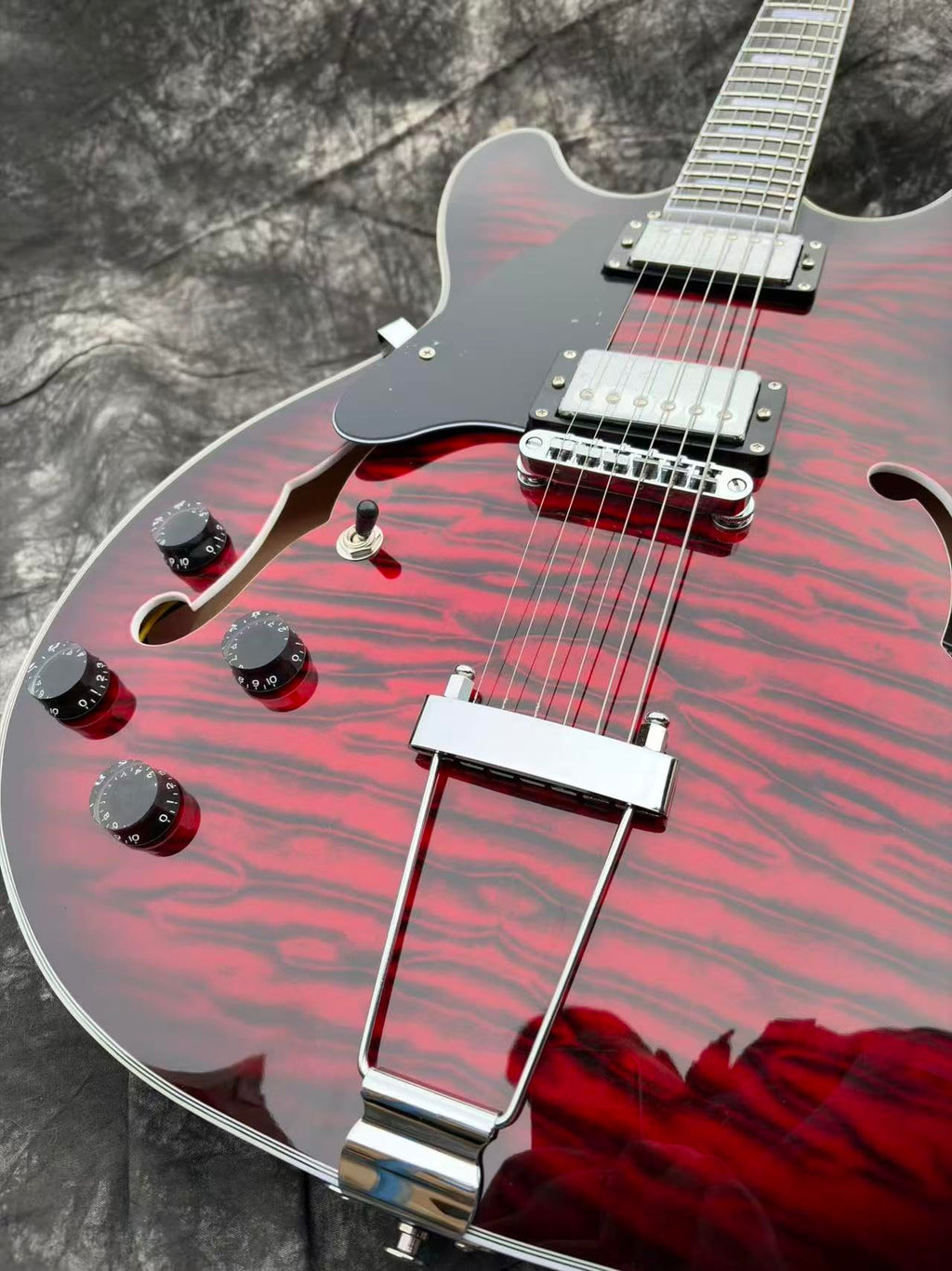 Left-Handed Semi-Hollow Body Electric Guitar L5400