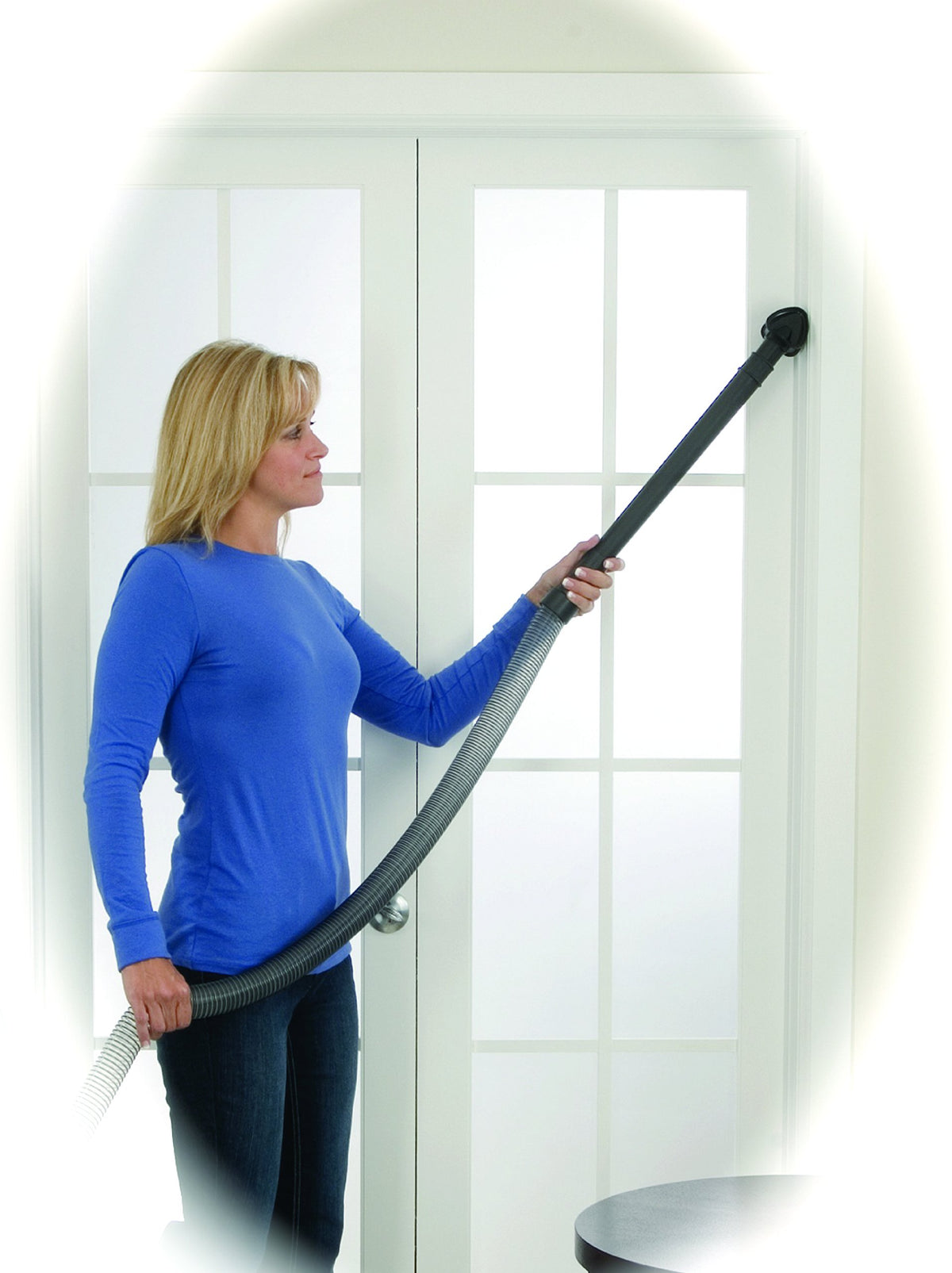 Bagged Lightweight Upright Vacuum Cleaner & Bagless Stick Vacuum with Crevice Tool S46131
