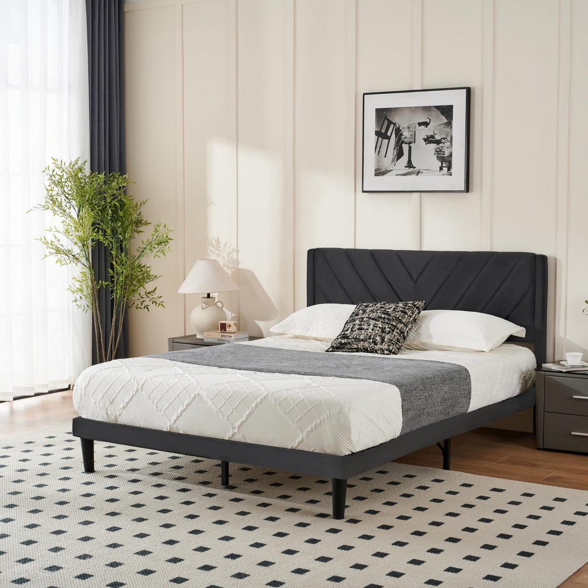 Queen Size Velvet Platform Bed Frame with Headboard V668
